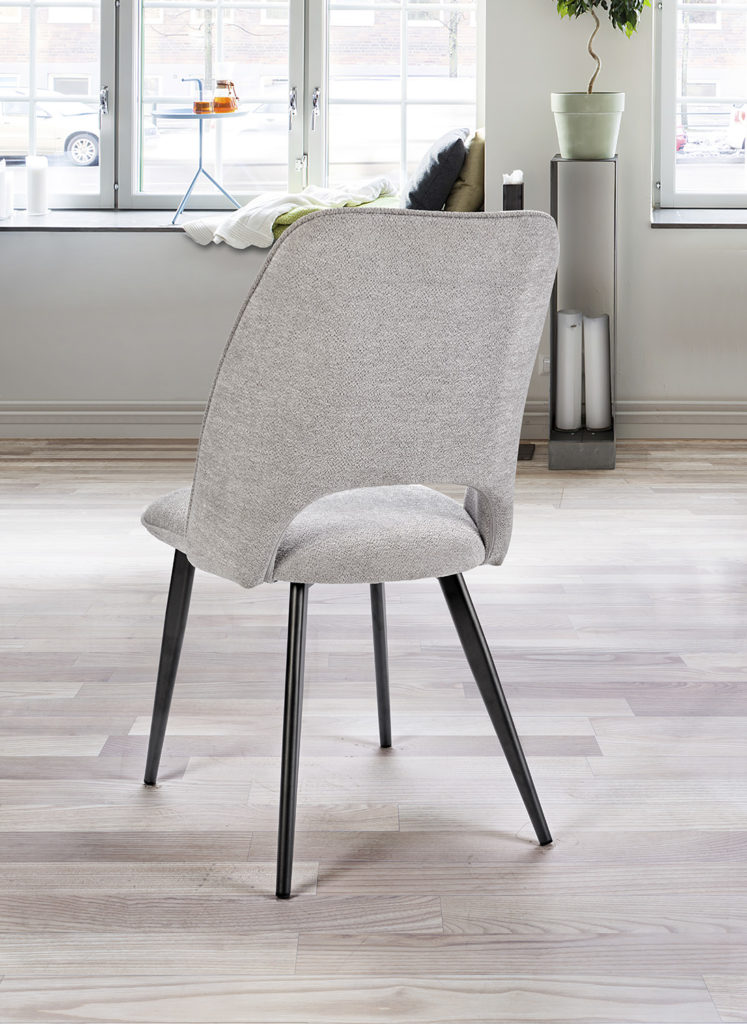 Ambiance chaise Roxane tissu gris perle arrière