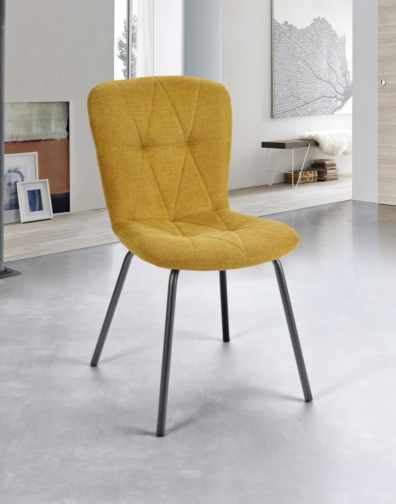 Chaise Emma devant tissu jaune - Girardeau