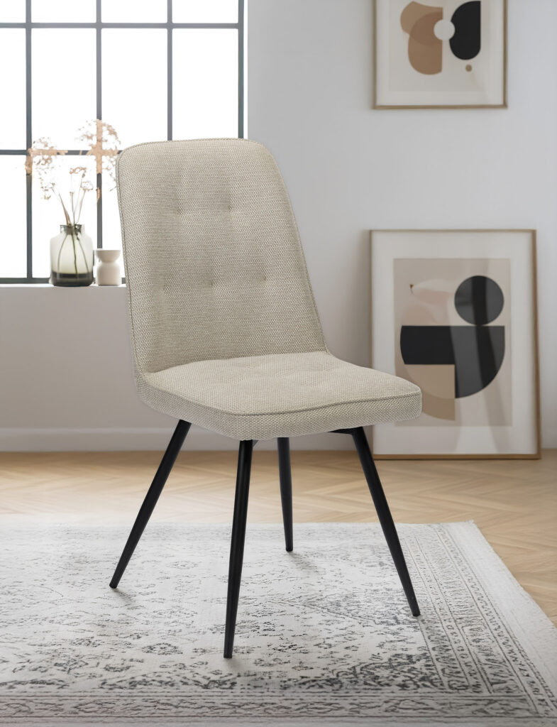 chaise Clara beige avant - Girardeau