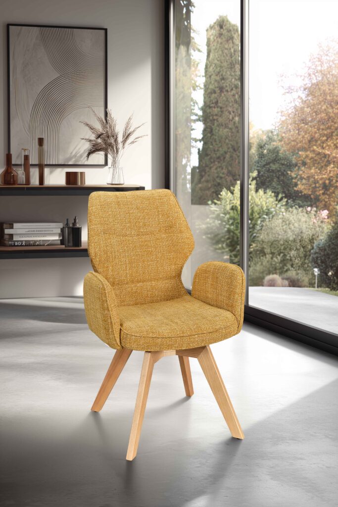 ambiance Chaise Juliette pied bois jaune avec accoudoirs avant - Girardeau