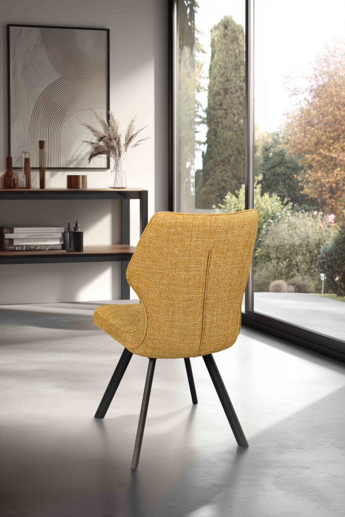 ambiance Chaise Juliette pied métal jaune arrière - Girardeau