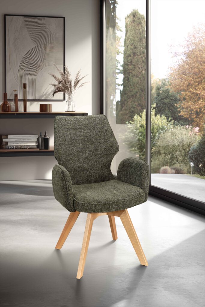 ambiance Chaise Juliette pied bois vert avec accoudoirs avant - Girardeau