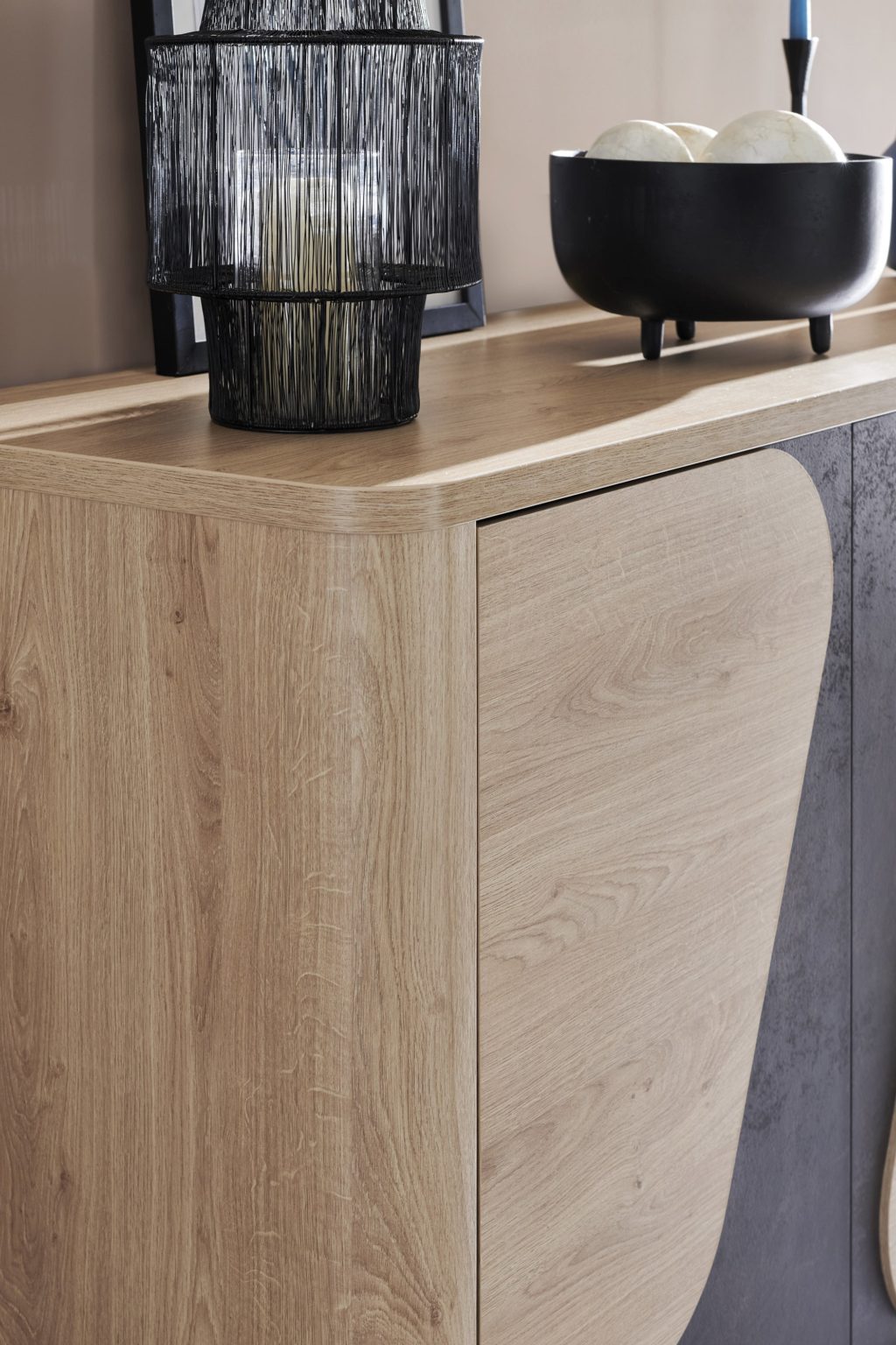Zoom sur le coin de l'enfilade 4 portes collection ARCHIPEL - Girardeau